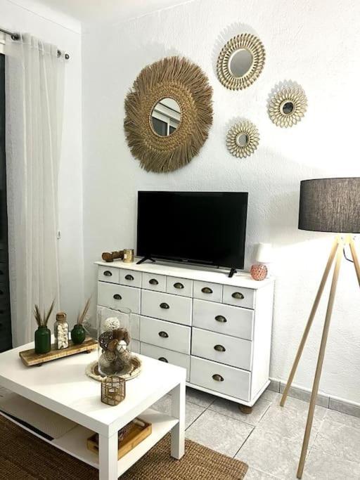 Appartement 20 Mts Plage, Pl Mediterranee, Vue Mer Parking Canet-en-Roussillon Esterno foto