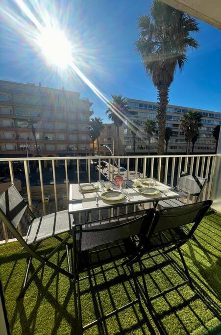 Appartement 20 Mts Plage, Pl Mediterranee, Vue Mer Parking Canet-en-Roussillon Esterno foto