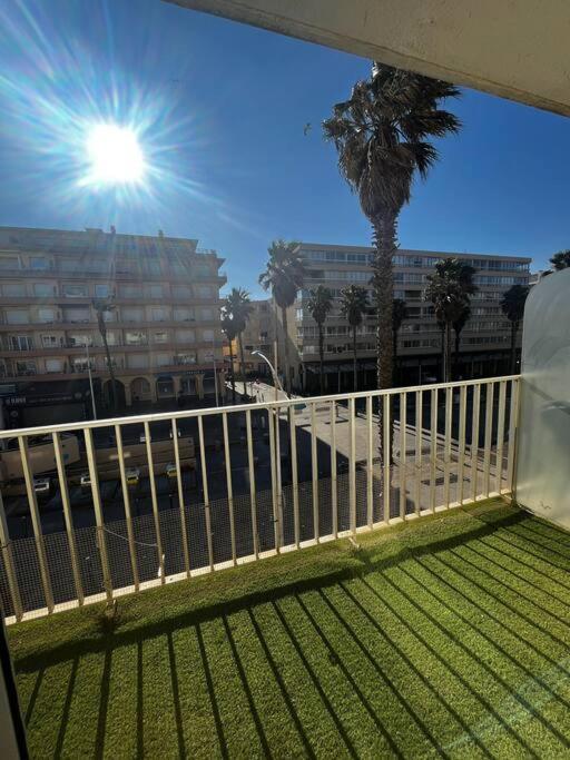Appartement 20 Mts Plage, Pl Mediterranee, Vue Mer Parking Canet-en-Roussillon Esterno foto