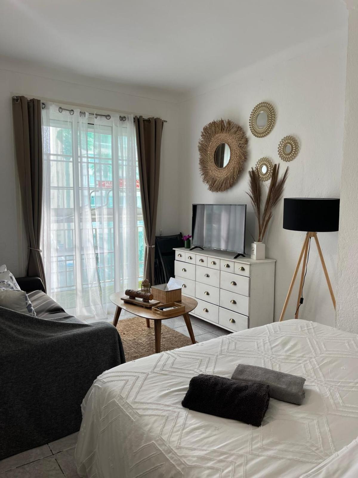 Appartement 20 Mts Plage, Pl Mediterranee, Vue Mer Parking Canet-en-Roussillon Esterno foto